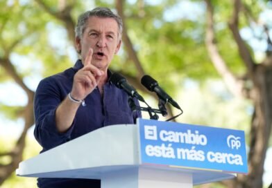 Feijóo pide una política migratoria “ordenada” y promete cerrar España “a cal y canto” a quienes vengan “a saltarse la ley”