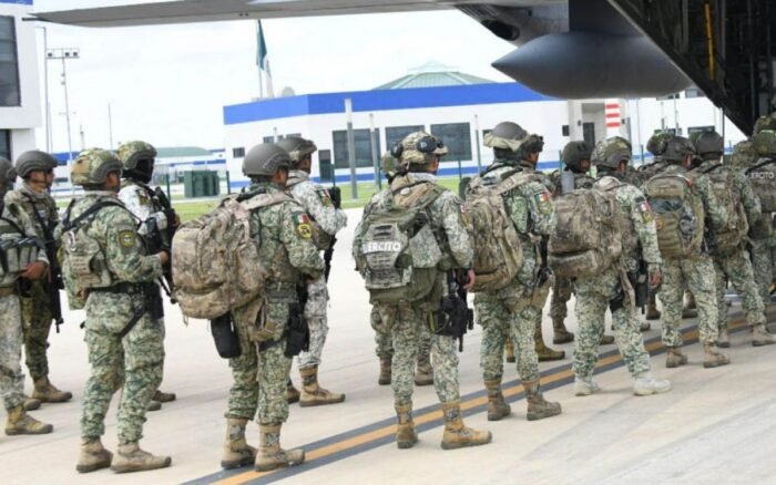 Harfuch anuncia despliegue masivo de militares en Mazatlán - RR Noticias