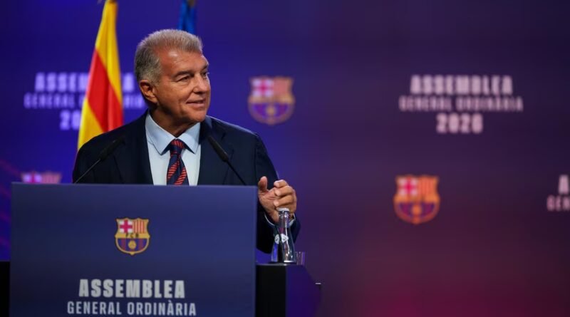 La economía del Barça se abraza al Camp Nou: la Asamblea autoriza ampliar la deuda hasta los 2.680 millones para acabar el estadio