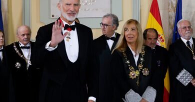 La presidenta del Supremo: “No es admisible que la descalificación pública de los jueces se convierta en un instrumento de presión”