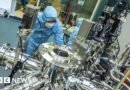Las baterías cuánticas que desafían lo que sabemos sobre cómo se cargan estos dispositivos - BBC News Mundo