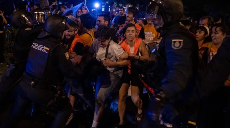 Los sindicatos de inquilinos preparan un frente común para evitar otro ‘caso Maricarmen’