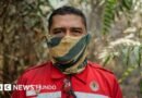 Los voluntarios que arriesgan sus vidas para desactivar las 