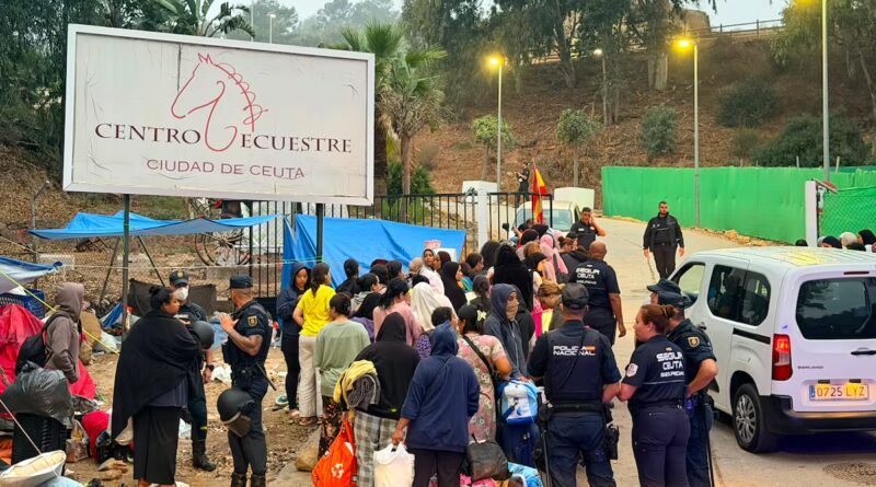 Más de 60 mujeres y menores, realojadas en el centro de acogida de La Hípica en Ceuta