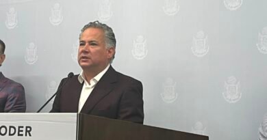 Morena denunciará uso de logo oficial en espectaculares del PAN - RR Noticias
