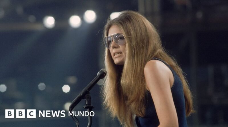 Muere a los 92 años Gloria Steinem, el ícono feminista de EE.UU. que se infiltró en un club de Playboy para denunciar las duras condiciones de sus empleadas - BBC News Mundo