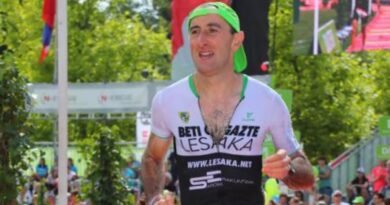 Muere en un accidente en Los Alpes el montañero y triatleta navarro Bixente Igarzabal   