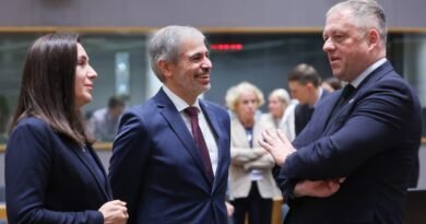 “No es aceptable”: varios Estados recriminan a España que intente condicionar el catalán al proceso de ampliación de la UE