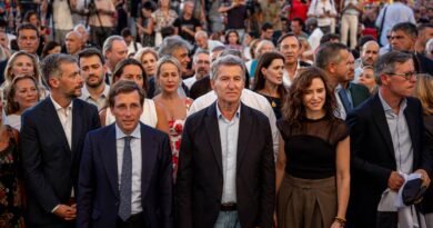 PP y Vox reabren el ciclo de protestas con la segunda movilización por Ceuta en menos de un mes