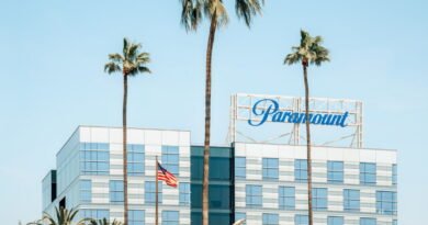 Paramount está cada vez más cerca de comprar Warner Bros: logra acuerdo con California y otros 11 estados
