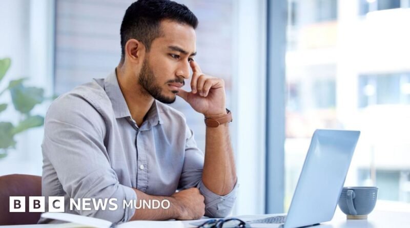 Perdí mis ahorros tras caer en una estafa de entrevistas de trabajo - BBC News Mundo