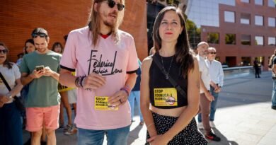Podemos lanza a su número tres, Pablo Fernández, como candidato a la alcaldía de Madrid