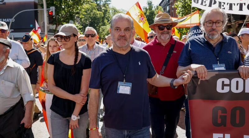 Qué es Sociedad Civil Española: así es la red derechista tras la manifestación “ciudadana” para juzgar a Sánchez por “traición”