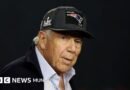 Quién es Robert Kraft, el multimillonario en el centro de la polémica por la gira de Ed Sheeran - BBC News Mundo