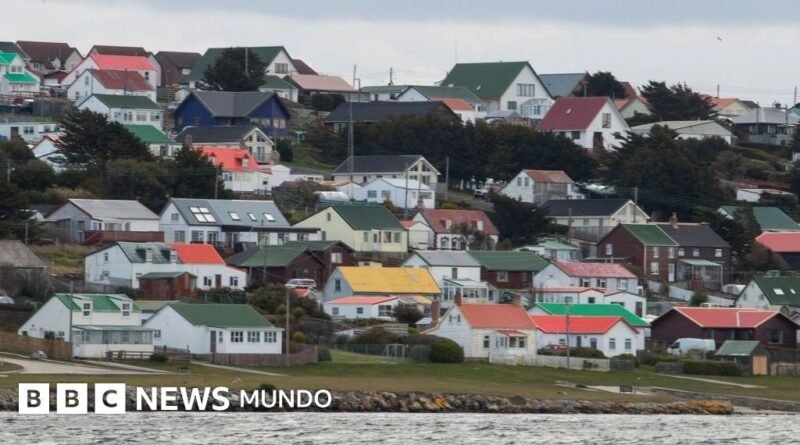 Reino Unido asegura que su apoyo a las Malvinas/Falklands se mantiene 