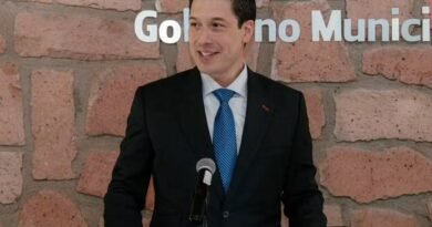 Rodrigo Mosnalvo presenta segundo informe - RR Noticias