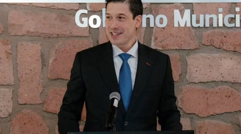 Rodrigo Mosnalvo presenta segundo informe - RR Noticias