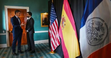Sánchez y Mamdani reivindican juntos las políticas sociales españolas: “Los poderosos nos temen”