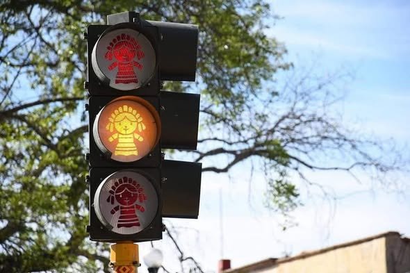 Semáforos capitalinos ya cuentan con baterías de emergencia - RR Noticias