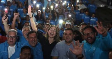 Tras los intentos frustrados de retorno a Venezuela de María Corina Machado, vuelve su jefa de comunicaciones