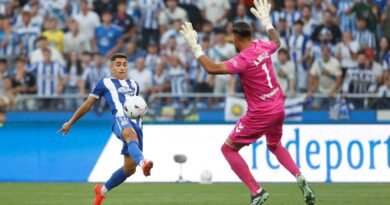 Un arrebato futbolístico rescata al Deportivo ante el Betis