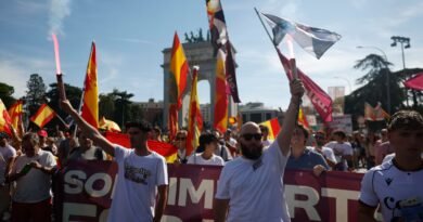 Vox se impone al PP en la manifestación de “ultimátum” al Gobierno, con la mitad de participación que la del pasado mayo