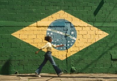 Brasil va a segunda vuelta: Flávio Bolsonaro supera a Lula con 47.2% de votos - RR Noticias