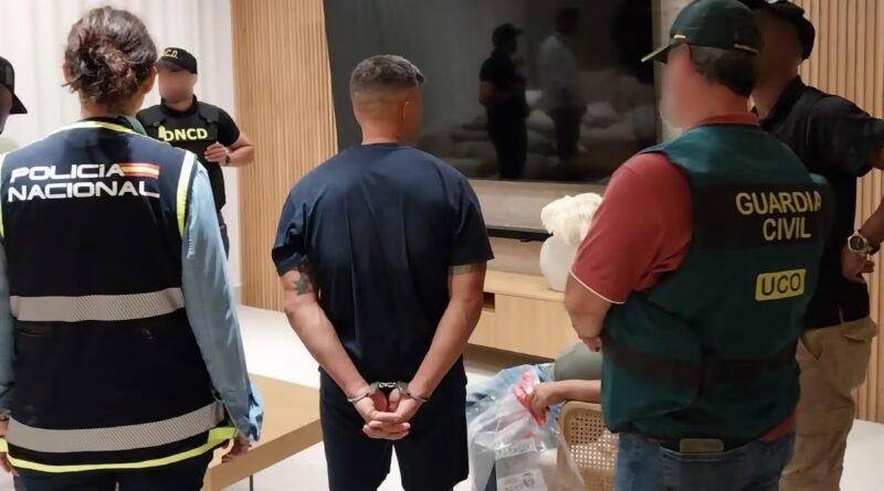 Cae un empresario acusado de levantar villas de lujo en Ibiza y Marbella para blanquear fortunas de grandes narcos