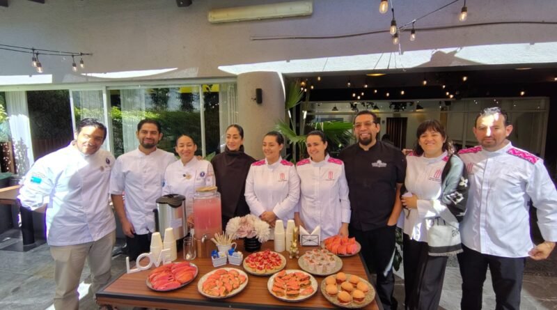 Chefs queretanos organizan cena para apoyar a mujeres con cáncer de mama - RR Noticias