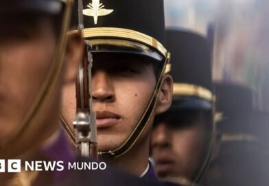 Cómo se transforman las escuelas militarizadas en México, prohibidas tras la muerte de una joven de 13 años - BBC News Mundo