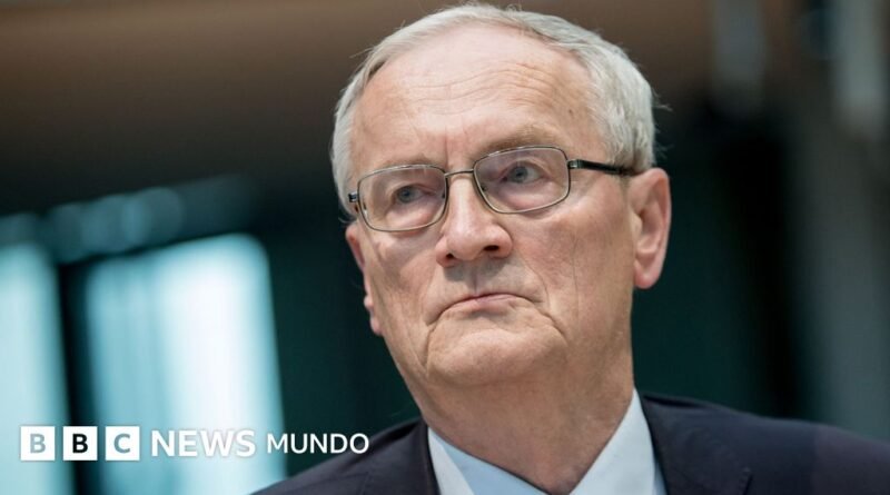 Detienen al exjefe de inteligencia de Alemania por espionaje y traición - BBC News Mundo