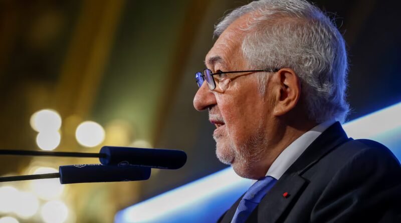 El presidente del Constitucional insta a los partidos a que cumplan con su obligación en el Senado y renueven el tribunal