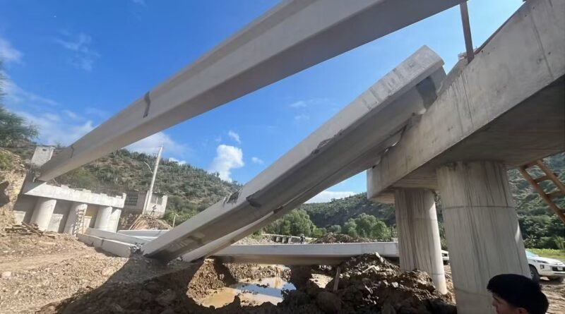 Empresa reconstruirá puente colapsado en Tolimán, deberá entregarlo en diciembre - RR Noticias