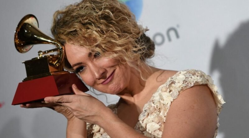 Erika Ender, la mente detrás de “Despacito”, habla de éxito, mujeres y nuevos proyectos - RR Noticias