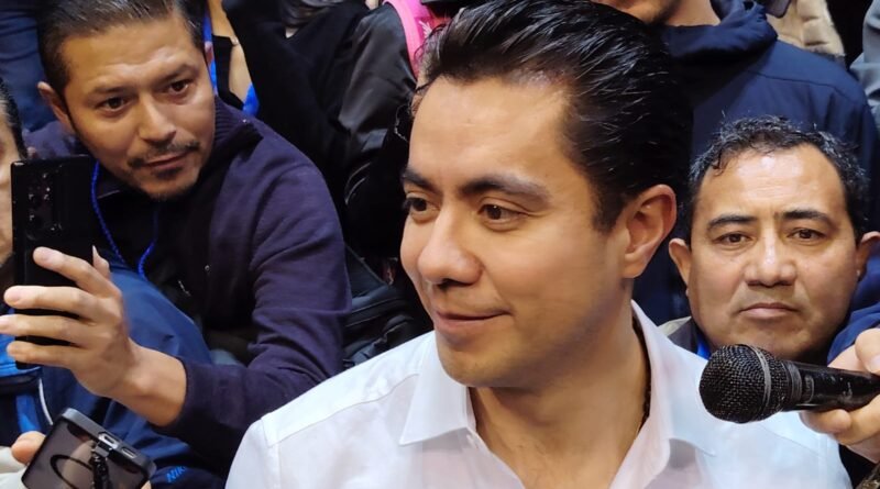 Felifer Macías trabajara por la seguridad y el desarrollo económico de Querétaro - RR Noticias