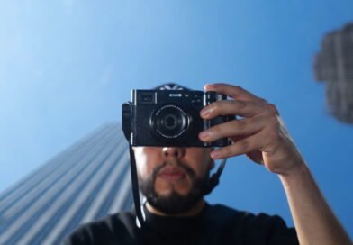 Fujifilm X100VI, la cámara viral que me devolvió el amor por la fotografía de calle