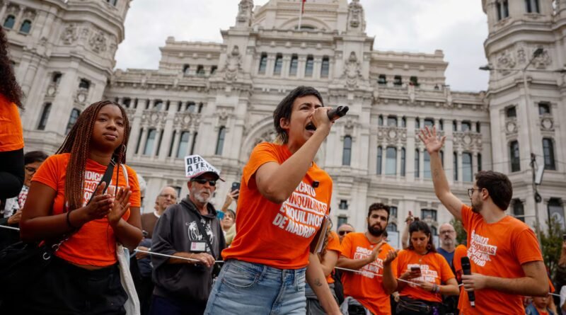 Inquietud en el PSOE y Sumar por el mensaje contra “la política”
