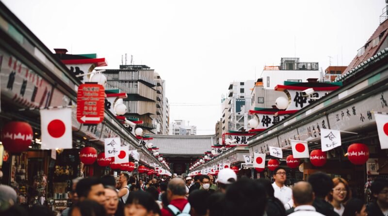 Japón pedirá a su población almacenar agua, comida y suministros ante posibles desastres  - RR Noticias