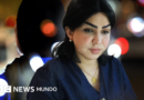 “La cámara del teléfono es tu arma”: cómo las mujeres iraquíes desafían las amenazas de muerte para luchar contra la violencia sexual - BBC News Mundo