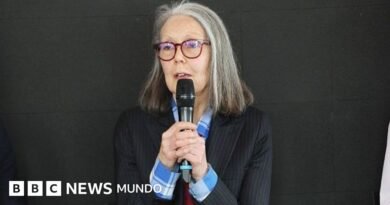 La poeta canadiense Anne Carson obtiene el Nobel de Literatura 2026