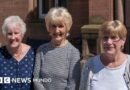 Las lavanderas de Lockerbie, las mujeres que limpiaron las prendas de las víctimas del atentado contra un avión en el que murieron 270 personas - BBC News Mundo