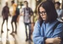 Los hábitos ocultos que empeoran tu ansiedad social (y cómo romperlos)  - BBC News Mundo