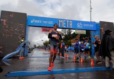 Mexicano gana el Querétaro Maratón 2026 - RR Noticias