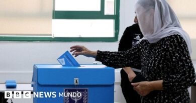Netanyahu y Eisenkot enfrentan un difícil camino hacia el poder tras ninguno alcanzar una mayoría para formar gobierno  - BBC News Mundo