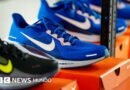 Qué salió mal en Nike, el gigante que perdió el liderazgo mundial de la ropa deportiva - BBC News Mundo