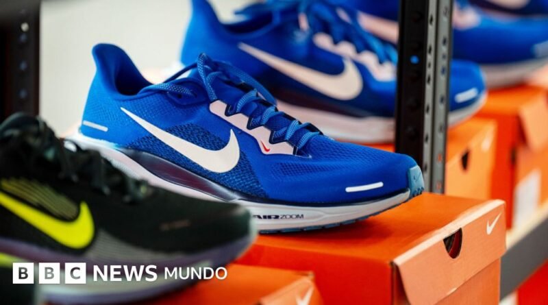 Qué salió mal en Nike, el gigante que perdió el liderazgo mundial de la ropa deportiva - BBC News Mundo