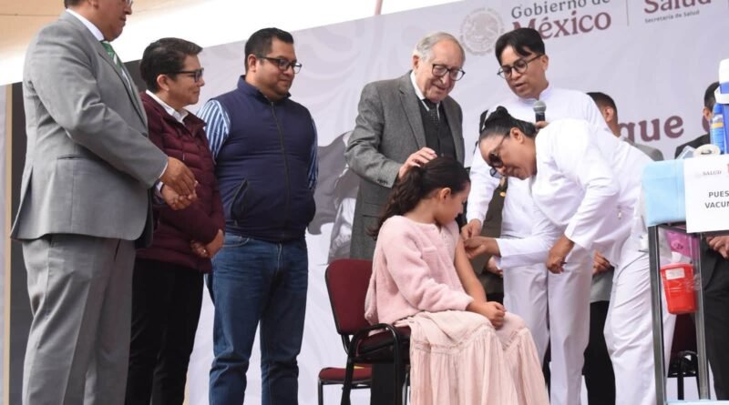 Secretaría de Salud inicia campaña de vacunación invernal y refuerza la protección contra el VPH - RR Noticias