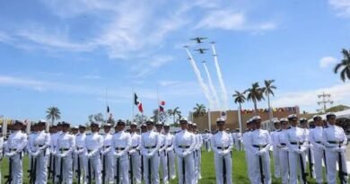 Sheinbaum encabeza ceremonia en Veracruz por el 205 aniversario de la Armada de México - RR Noticias