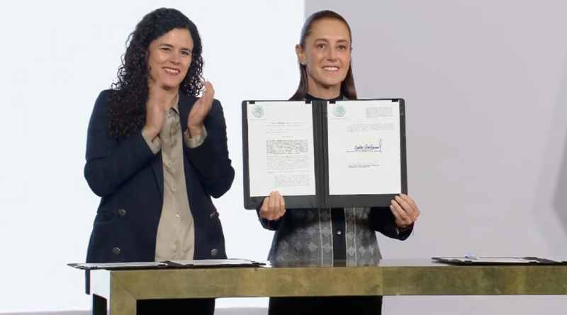 Sheinbaum firma decreto sobre doble nacionalidad - RR Noticias