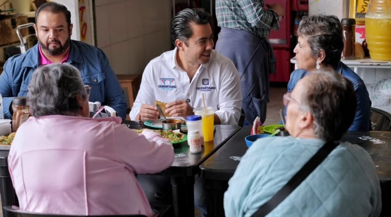 Visita Felifer Macías el Mercado 4 de Marzo para respaldar la economía local - RR Noticias